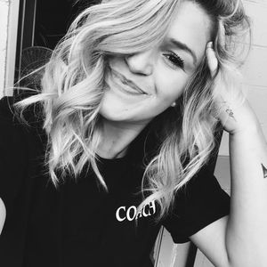 Meet your Posher, Mackenzie